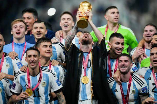 开云体育官网-名宿：伟大的决赛，伟大的对决！这场决赛百年一遇