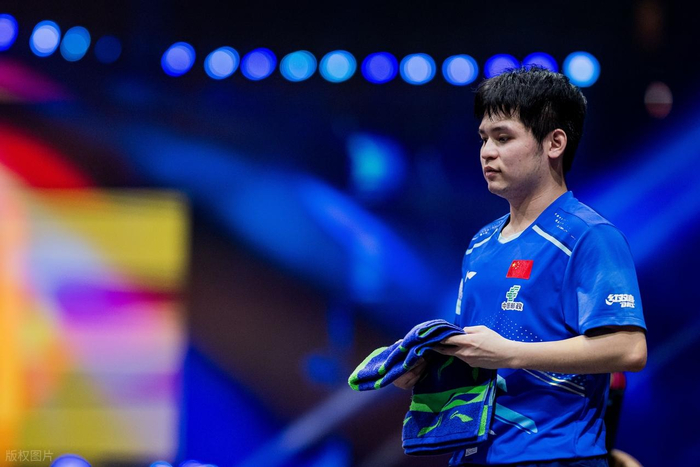 kaiyun-世界第二却连输外战！林诗栋的断崖下滑：是肩伤还是技术天花板？|达科|达科·约奇克|张禹珍|迪米特里-奥恰洛夫|国乒_新浪体育_新浪新闻