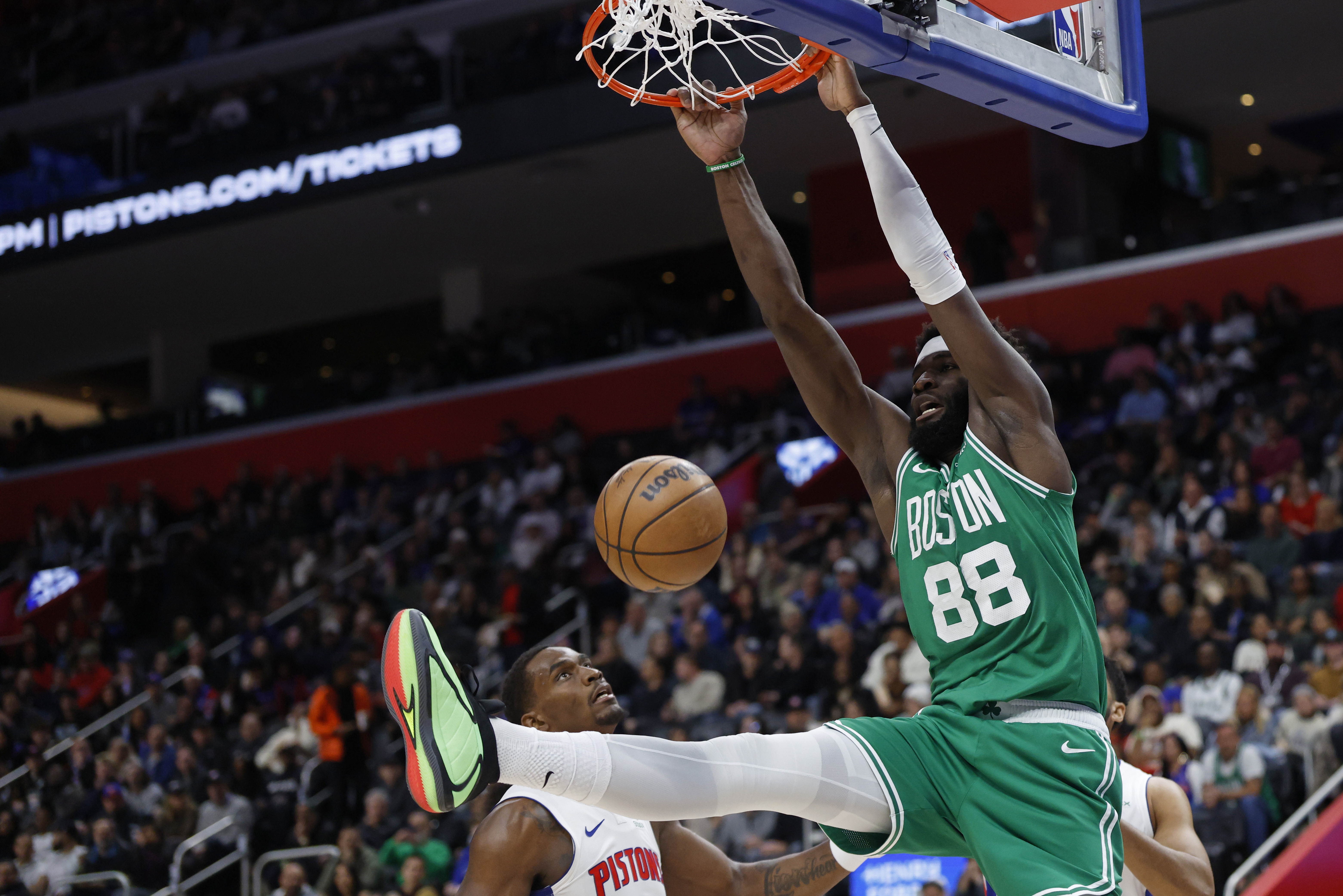 开云-明天绿军主场迎战开拓者 科塔&amp;米诺特出战成疑