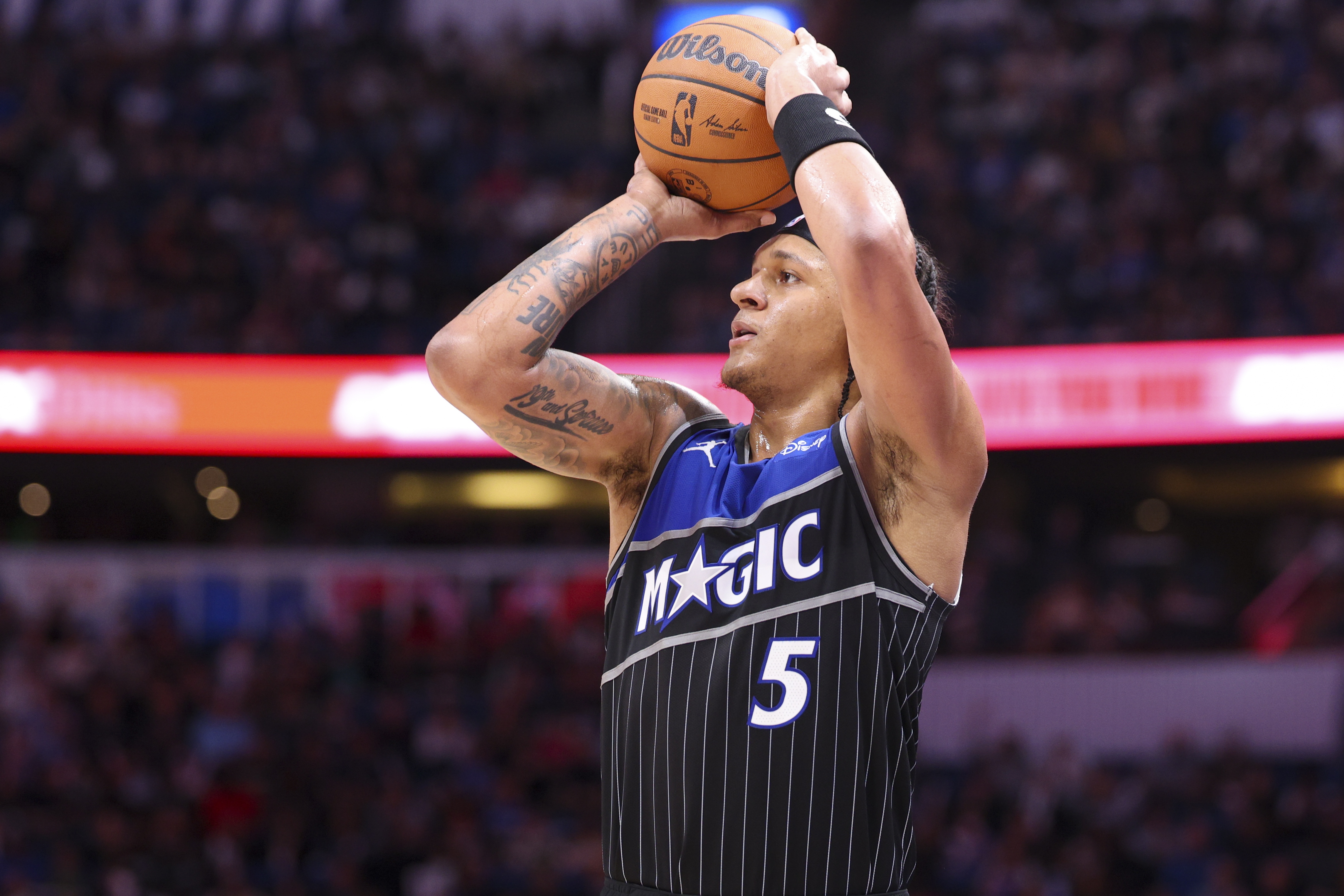 开云体育APP下载-班凯罗生涯14场35+追平霍华德队史并列第三 仅次于麦迪和奥尼尔