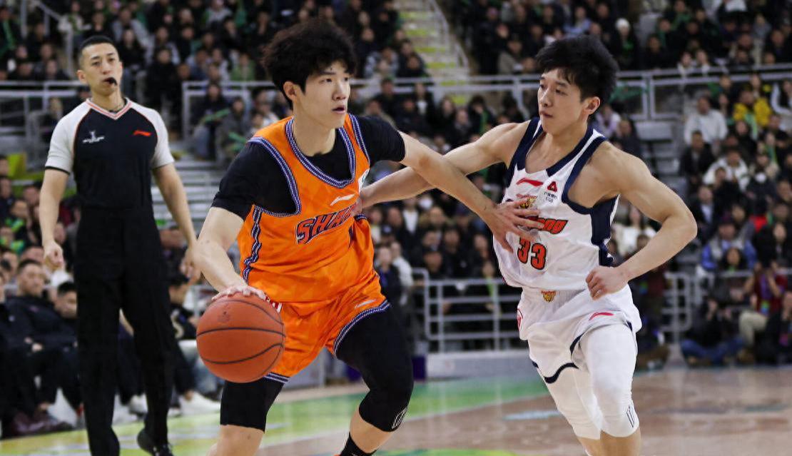 开云体育官网-CBA季后赛格局巨变！上海展露冠军相，3大热门因伤跌出争冠行列？